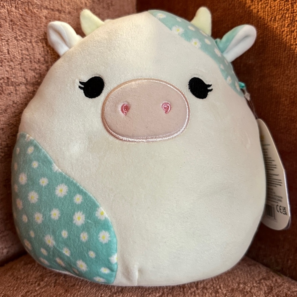 Squishmallows 8 in Belana the Cow with Daisy Pattern and Easter tag